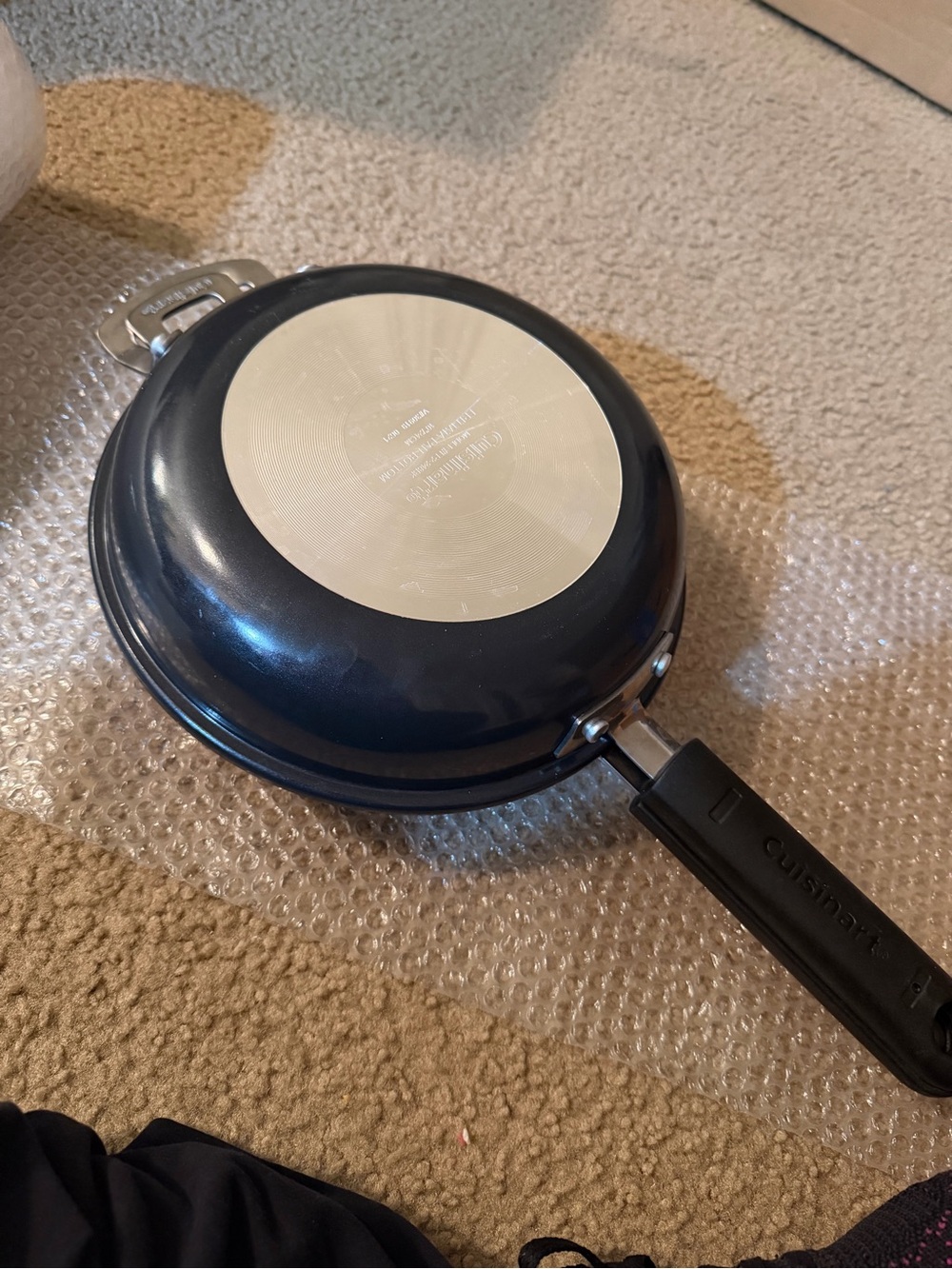 Cuisinart dual sided pancake/fritatta flipper pan. Used once.